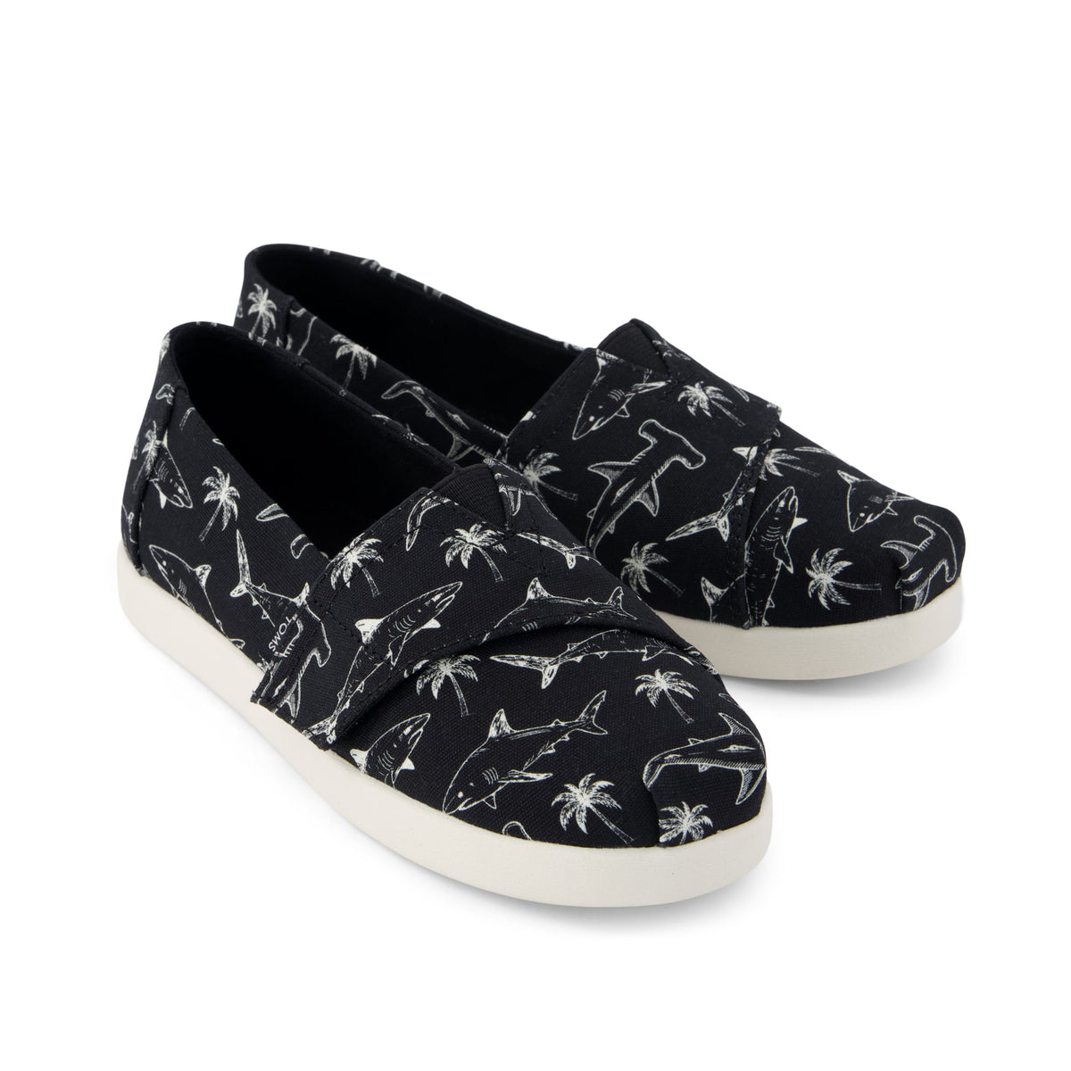 Alpargata Classic Kids Shoe - Black Shark Print Front View