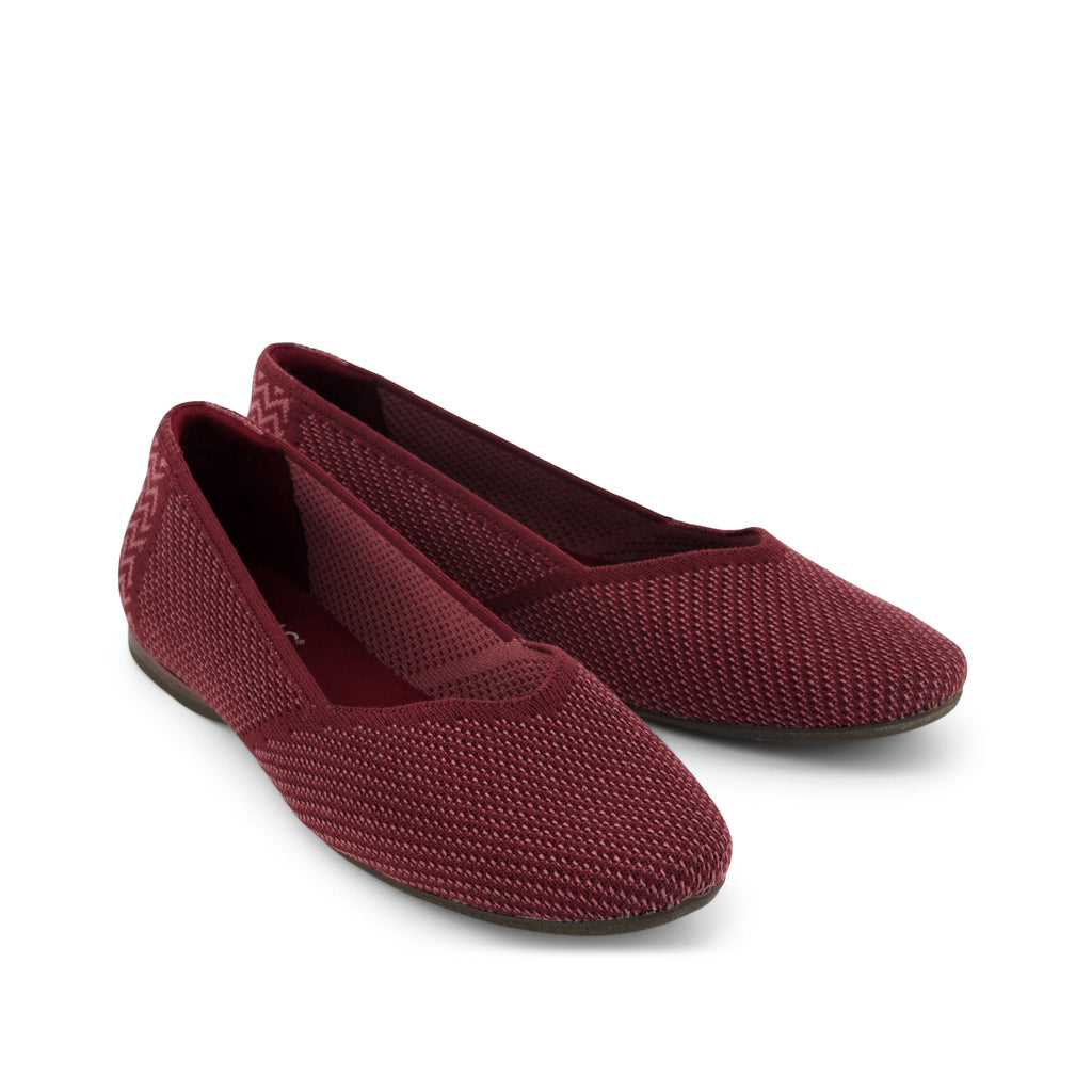 Gemma Flat - Burgundy Engineered Knit Front View