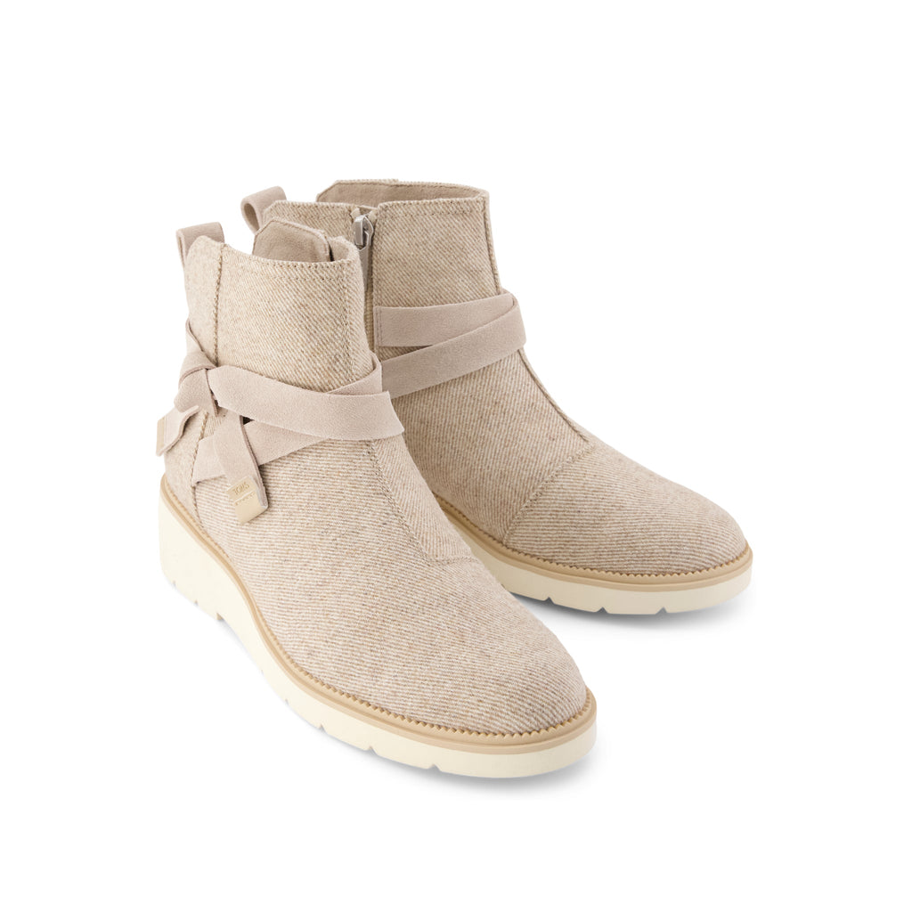 Marlow Boot - Water Repellent Natural Shimmer Twill Front View