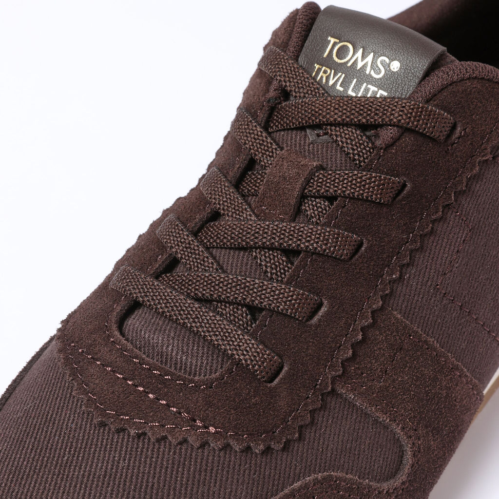 Laydown detail image of the TRVL Lite Palisade sneaker