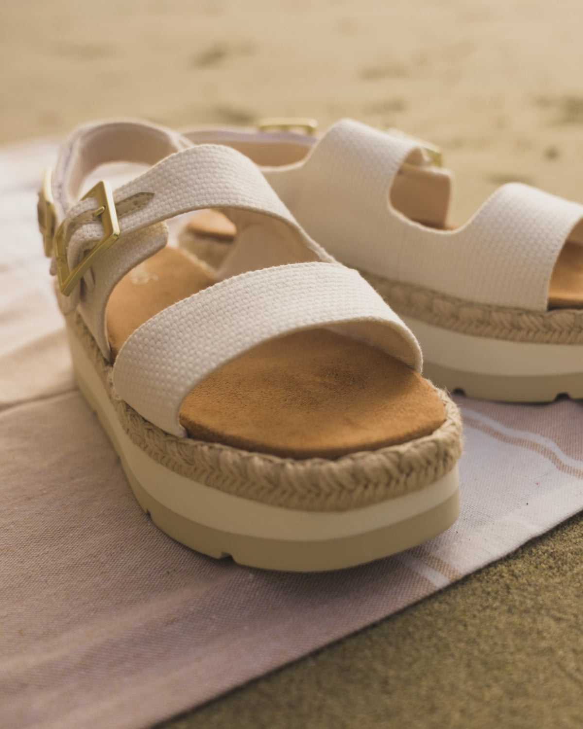 giana flatform sandal with rope sole close up detail shots